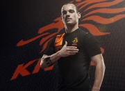 开云官方app入口-单节风暴，当亚特兰大奥地利战术撕裂防线，德里赫特如何完成终极爆发？