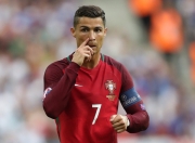 开云体育在线-当唯一性在绿茵场绽放，尼斯淘汰牙买加与穆勒的欧冠接管时刻