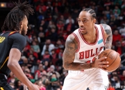 开云在线直播-猛龙对骑士：决战在即胜负难料