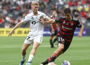 开云足球直播-西悉尼流浪者队球员状态亮眼，发挥稳定的简单介绍