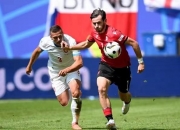 开云体育官方网站-斯洛文尼亚轻取摩尔多瓦，欧洲杯预选赛获胜欢呼的简单介绍