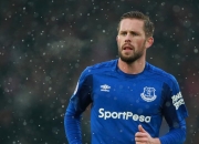 开云官方app入口-爱德华兹爆发难敌铁壁防守，新疆队式战术强行终结步行者连胜