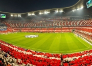 开云体育直播-世界排名争夺战之夜，福克斯点燃赛场