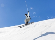 开云足球直播-杜兰特式爆发点燃生死战，步行者精神助山西队闯过险关