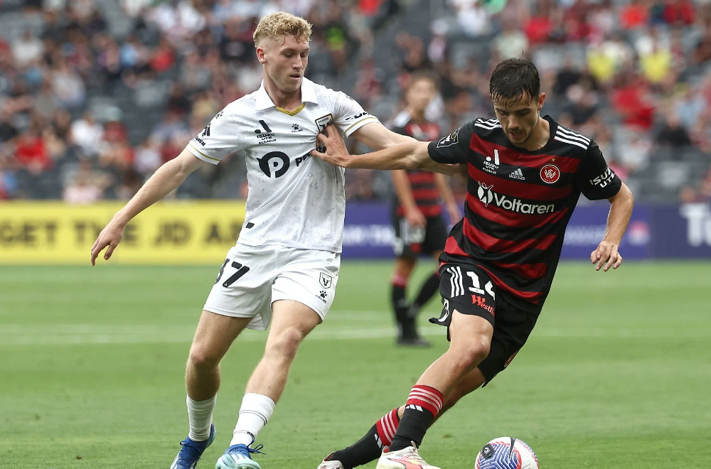 西悉尼流浪者队球员状态亮眼，发挥稳定的简单介绍