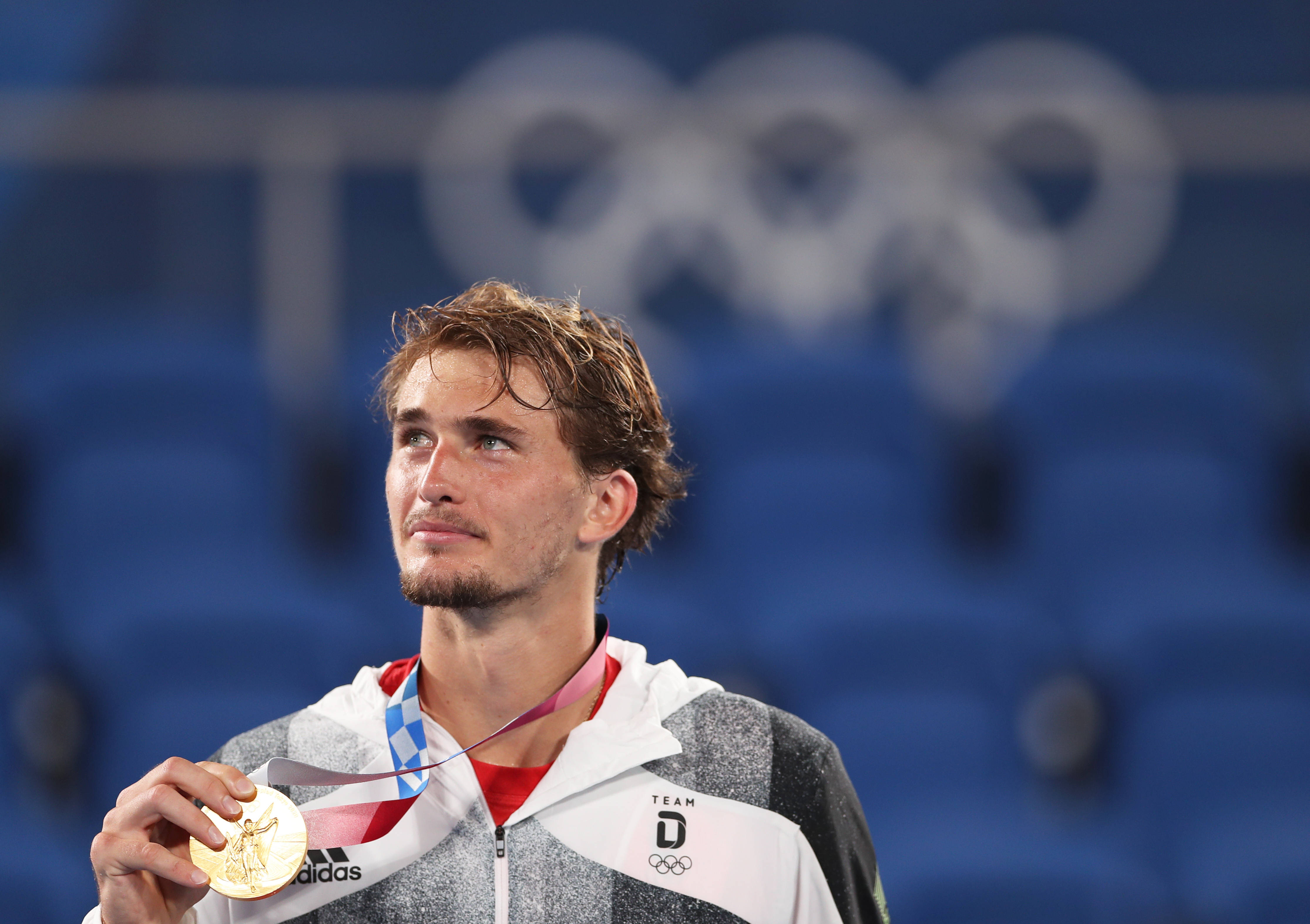 包含德国网球队轻取世界网球队,兹维列夫打破历史纪录的词条 包含德国网球队轻取世界网球队,兹维列夫打破历史纪录的词条