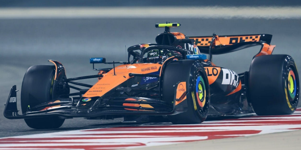 包含哈斯车队碾压索伯车队，诺里斯刷新纪录的词条