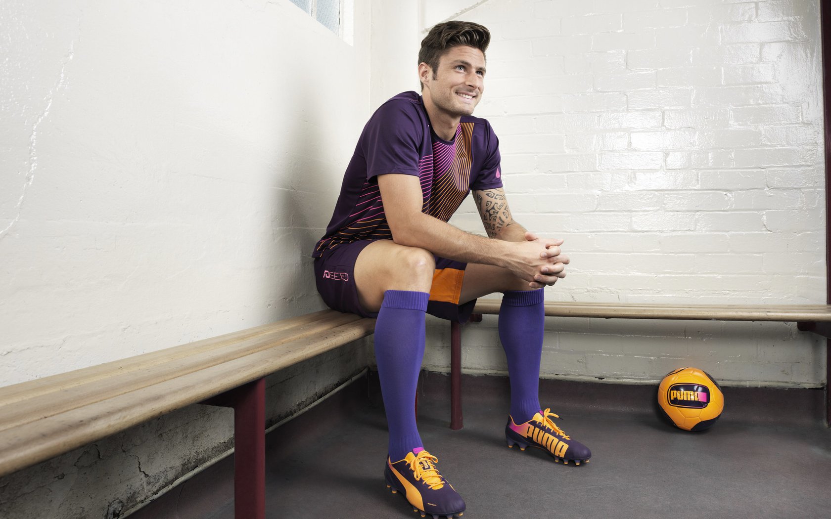 弗拉霍维奇一锤定音,拜仁力克毕尔巴鄂巩固欧冠席位