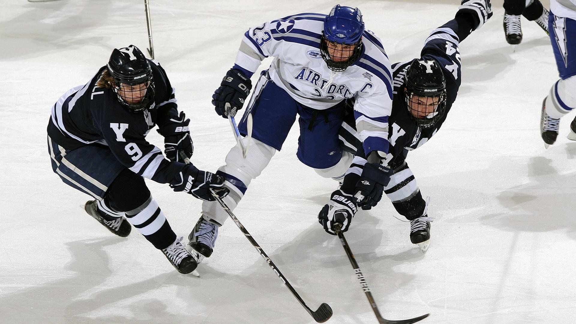 雄鹿加时鏖战力克猛龙,哈利伯顿化身关键先生定乾坤